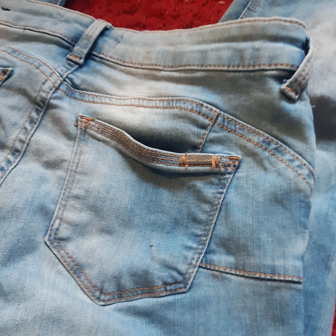 Skinny Jeans med hål  - 91