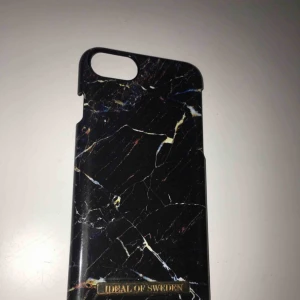  - Jätte fint ideal of sweden skal till iPhone 6s! Äkta såklart! 😍