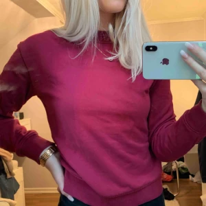  - Tröja från Nakd, storlek XS passar även S. Köparen står för frakten💜💜