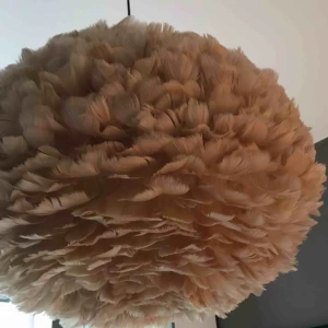  - EOS fjäderlampa storlek L. Hämtas i Malmö. Fraktas ej