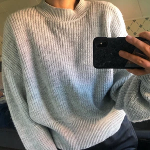 Stickad tröja - Fin stickad tröja från nakd💕 priset är inkl frakt