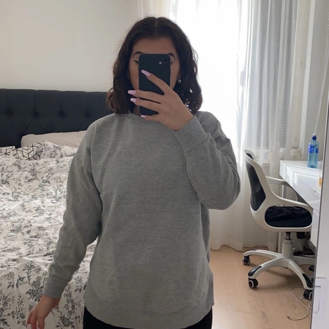 Basic grå sweatshirt  - 90