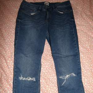 sparsam använt jeans
