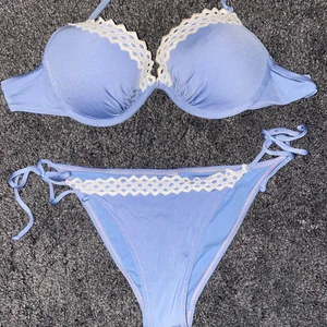 Blå bikini - Säljer en blå bikini i storlek 36 för 30kr+frakt