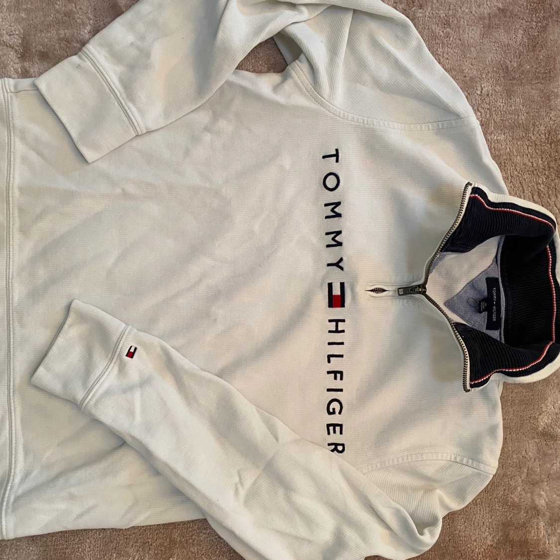 Tommy Hilfiger tröja XS