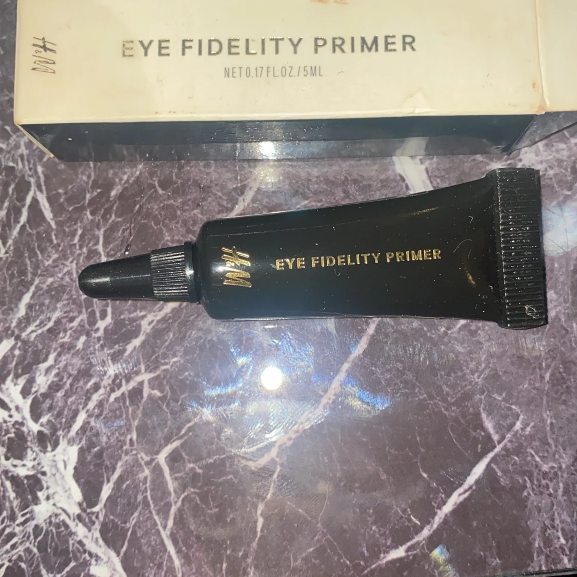 ögonskuggsprimer - 90