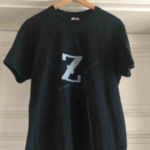  - Smashing Pumpkins bandtröja. Kan hämtas i Uppsala eller skickas mot fraktkostnad. Från 2007