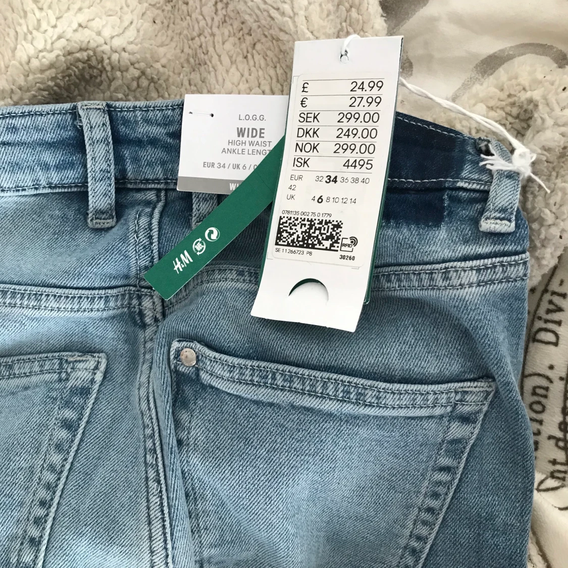 Helt nya wide jeans  - 91