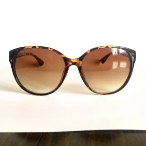  - Fina solisar, mycket bra skick. Frakt ingår!