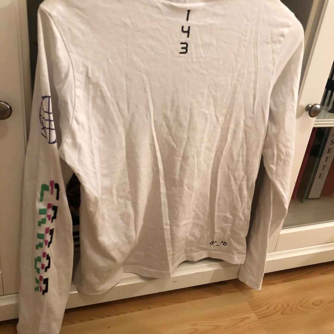 Långärmad tröja från Weekday  - 90