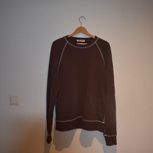 Trés bien tröja - Perfekt skick nästa inte använd  M/L (over siezed)