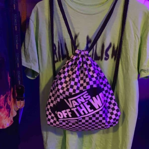  - Vans gympapåse, (100 kr inkl frakt, eller kan priset diskuteras)