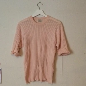  - Mysig vintage tröja som passar till allt. 