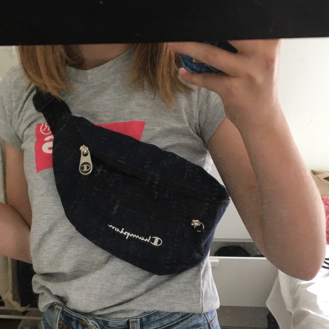 mörkblå champion midjeväska  - 90