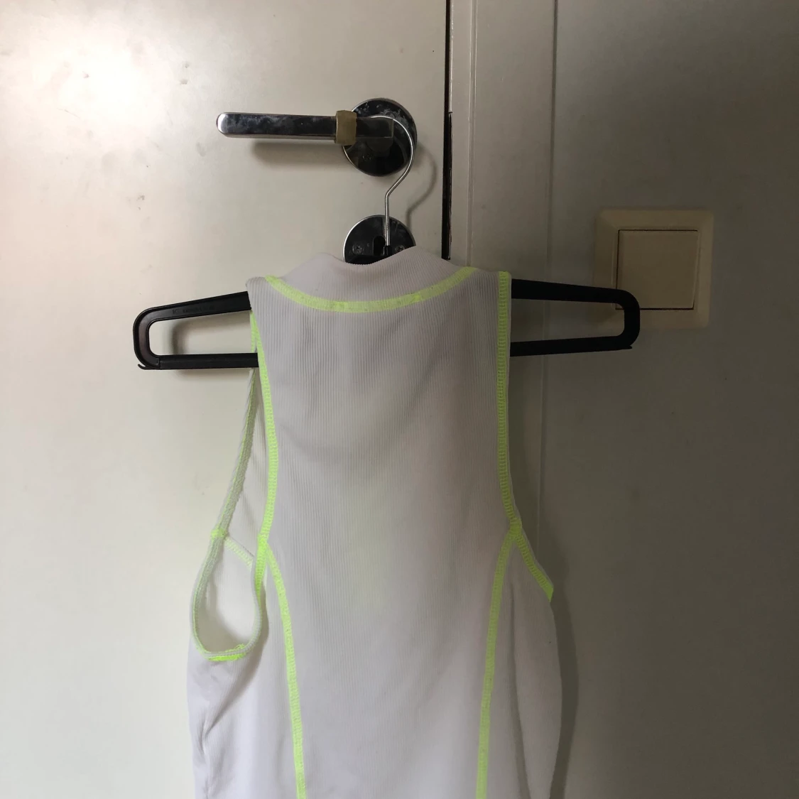 Fest neon topp/linne från bershka  - 91