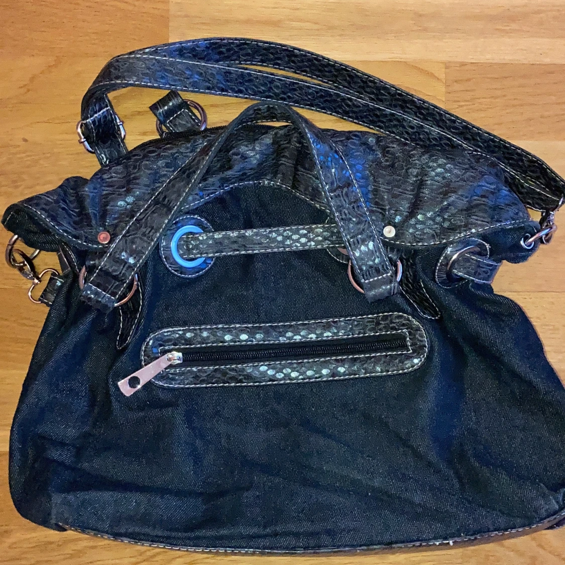 ed hardy liknande väska - 91