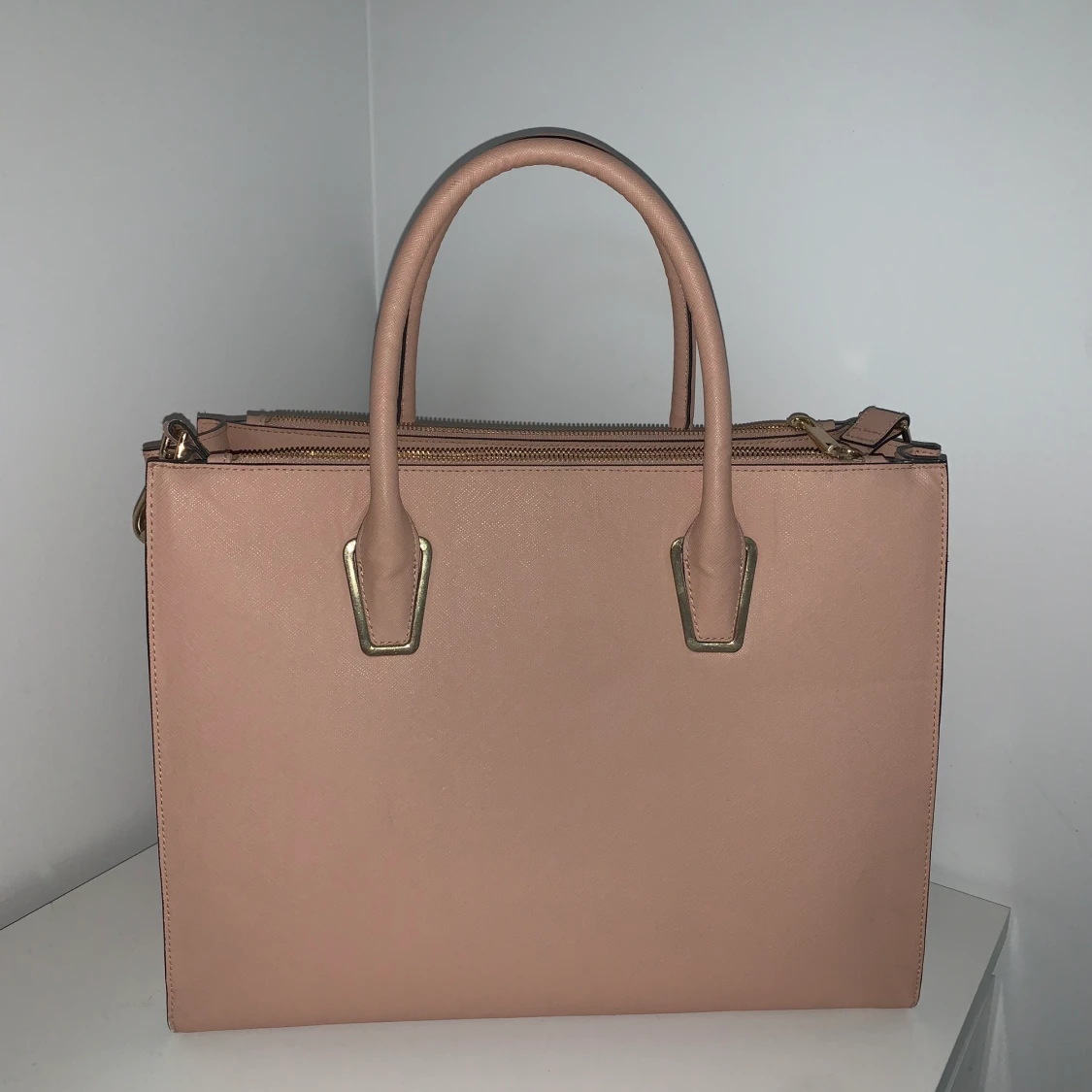 Beige/rosa väska 