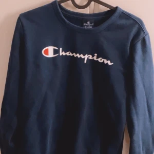 Champion tröja storlek XS - Nästan ny