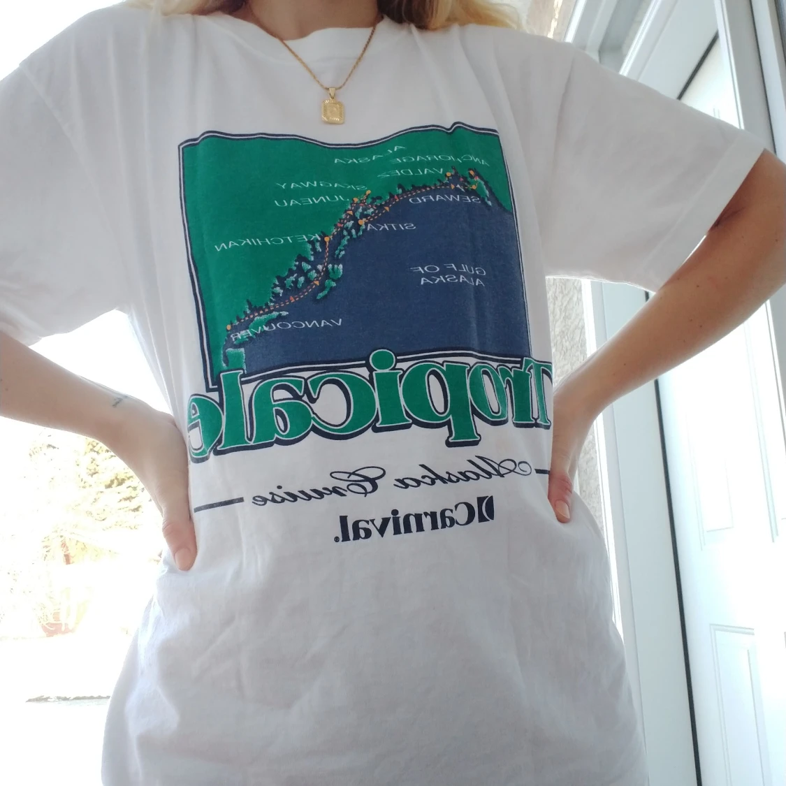 Vintage tropical alaska tee  - 91