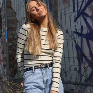  - Frakt tillkommer 63kr 