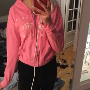  - Hollister hoodie rosa💞