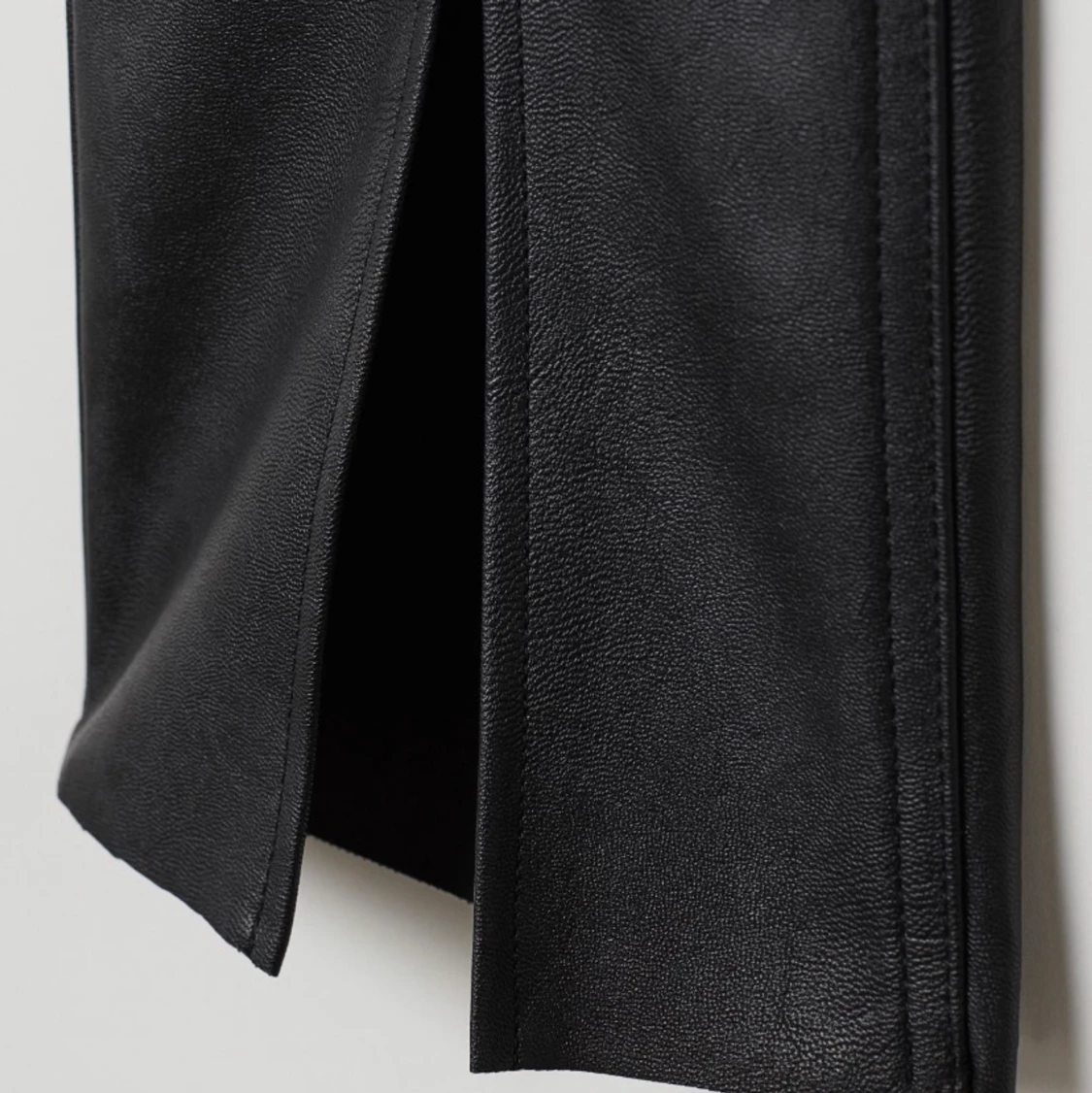 Skinbyxor med slits - 90