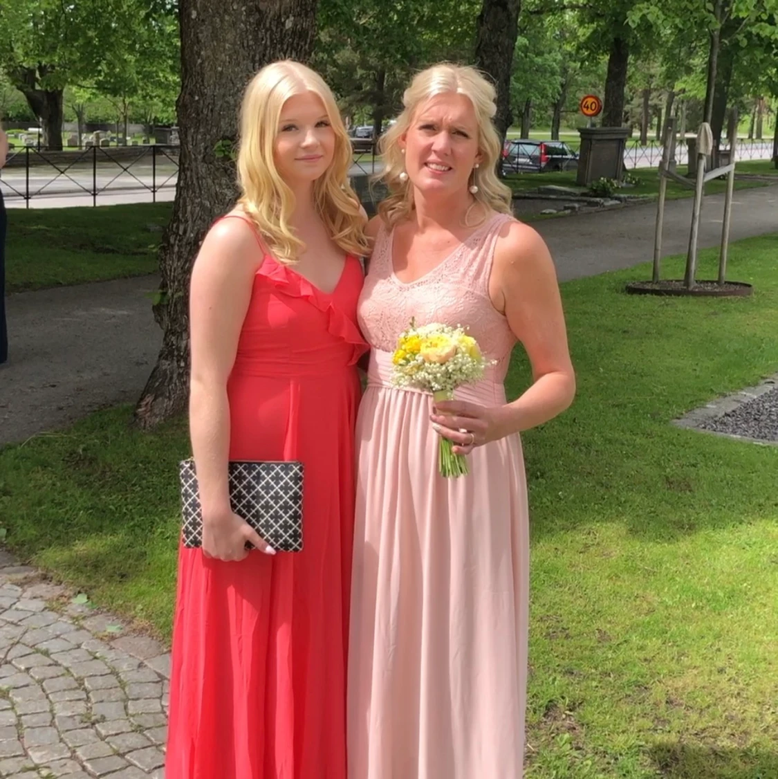 Balklänning  stl.36 - 90