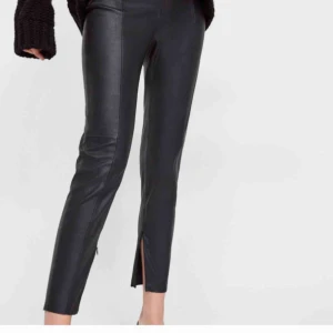  - Byxa från zara, slutsåld !