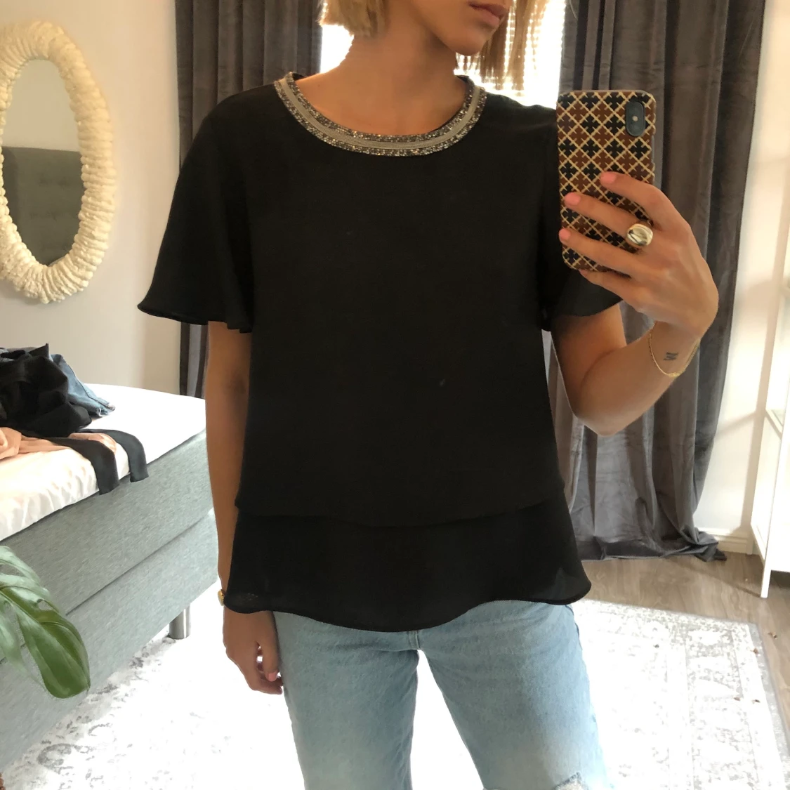 Zara blus med detaljer