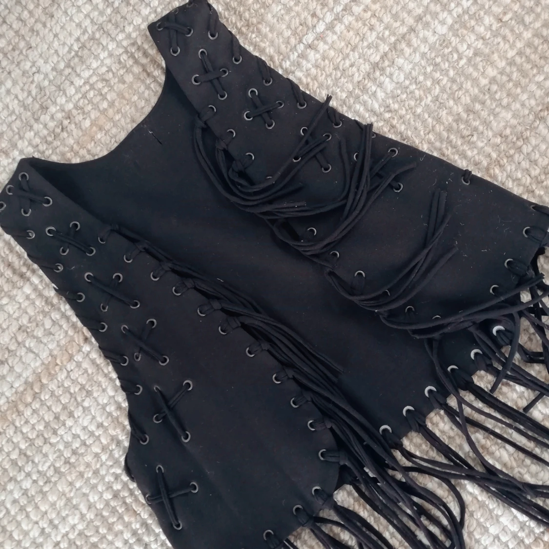 Väst med fransar - 90