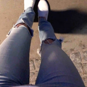  - Fina bootcut jeans från cubus, skulle säga att de är som en XS, frakt tillkommer på 63kr!!!💖💖