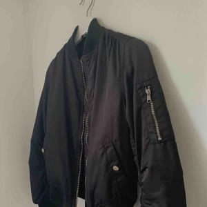  - Fin bomberjacka från chiquelle. Bra skick! 