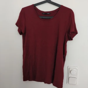  - T-shirt från Lager 157. Använd 1 gång. 