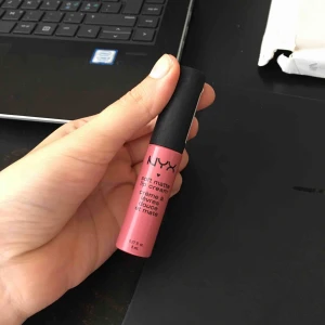  - Lip cream från Nyx 