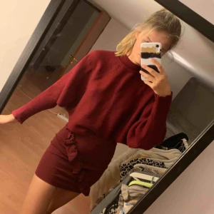  - En favorit från Chiquelle i världens skönaste material. Säljer för 80kr + 54 kr frakt 🌹🖤