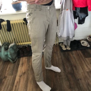  chinos från carlings  - Ett par schyssta chinos 