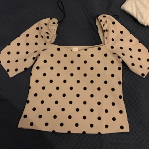 Tröja från HM - Aldrig använd ! Storlek M!