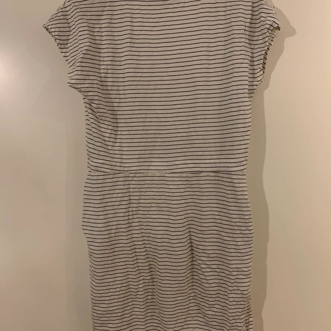 Vit/svart randig klänning - vero Moda - xs - 91