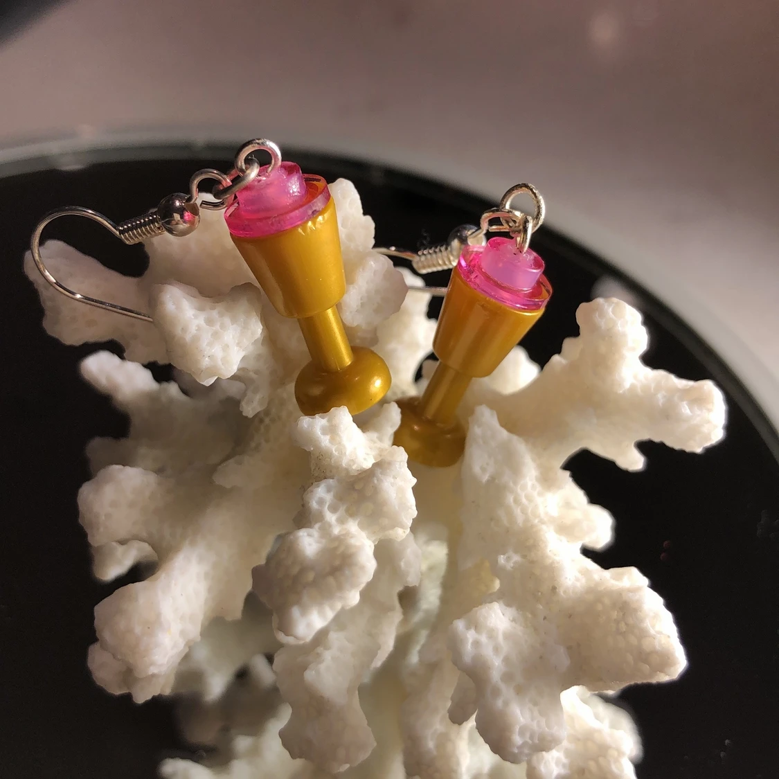 Lego örhängen med silver hänge - 90