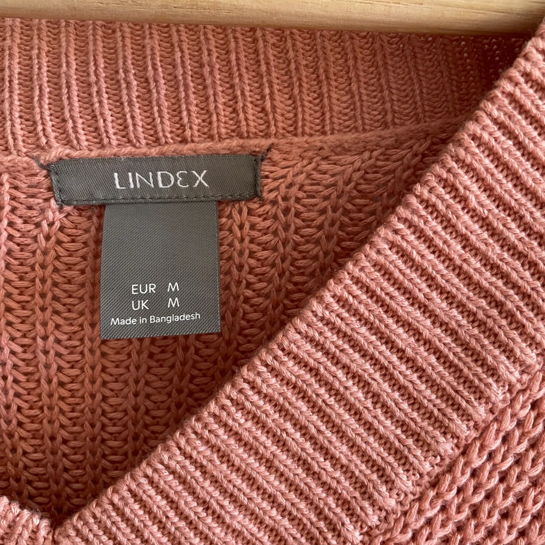 Rosa stickad tröja Lindex stl M - 90