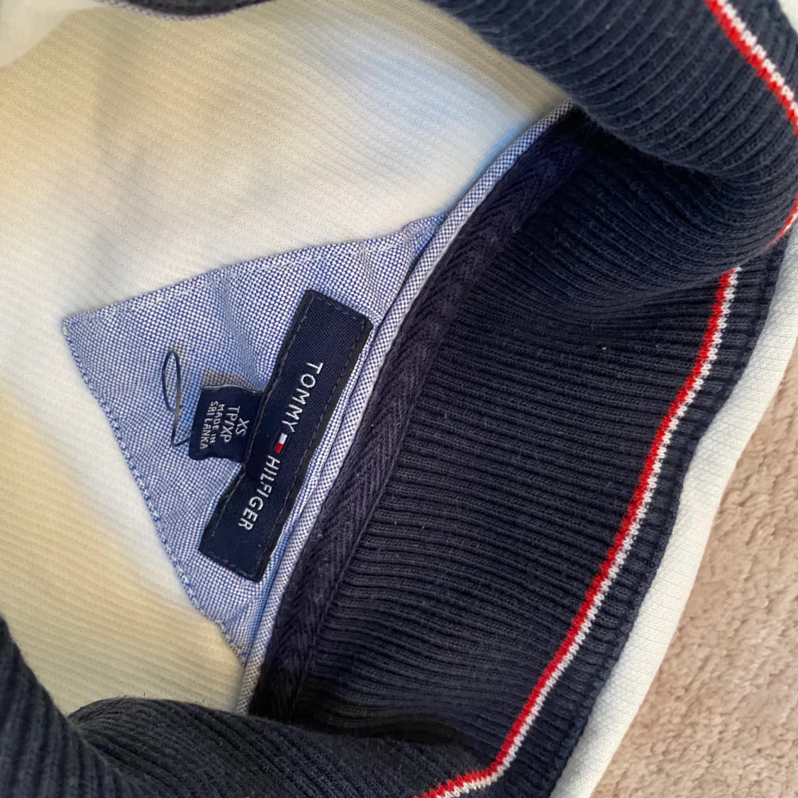 Tommy Hilfiger tröja XS - 90
