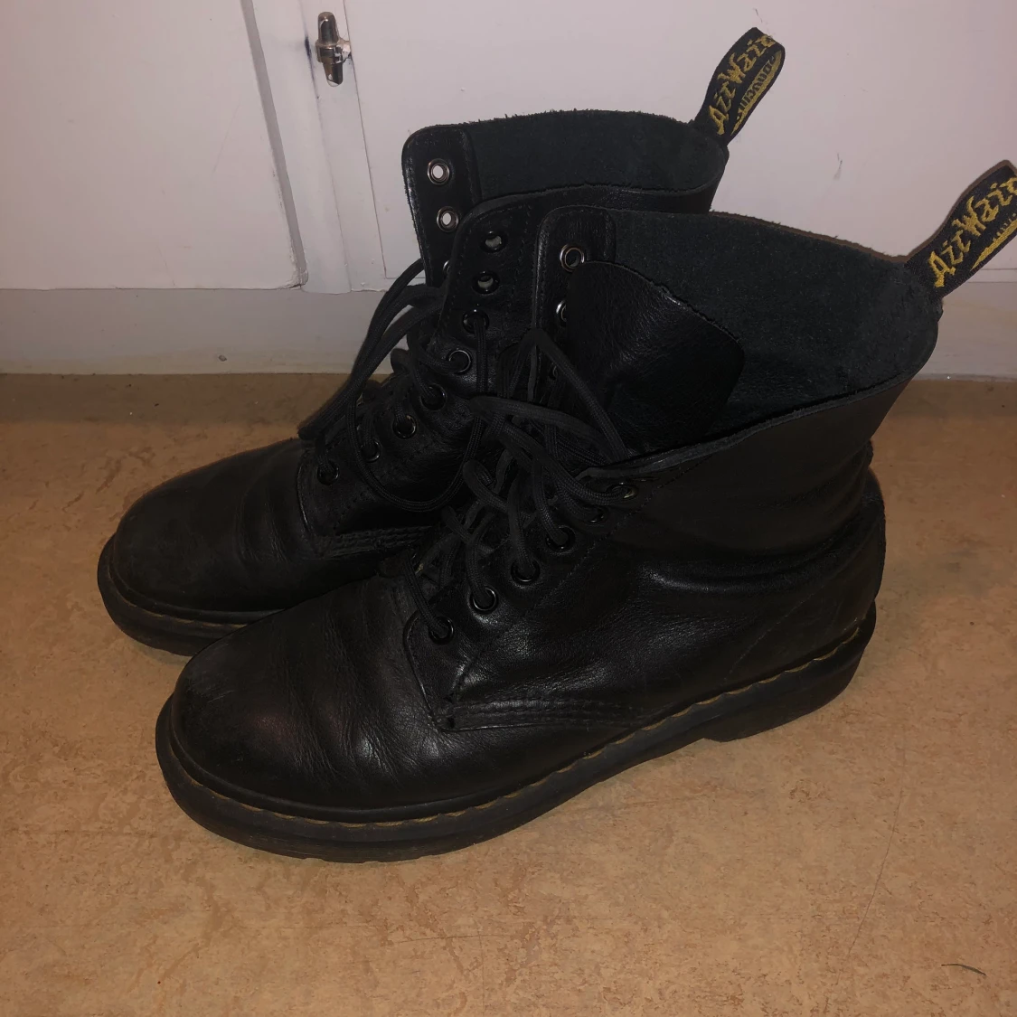 Dr Martens 39