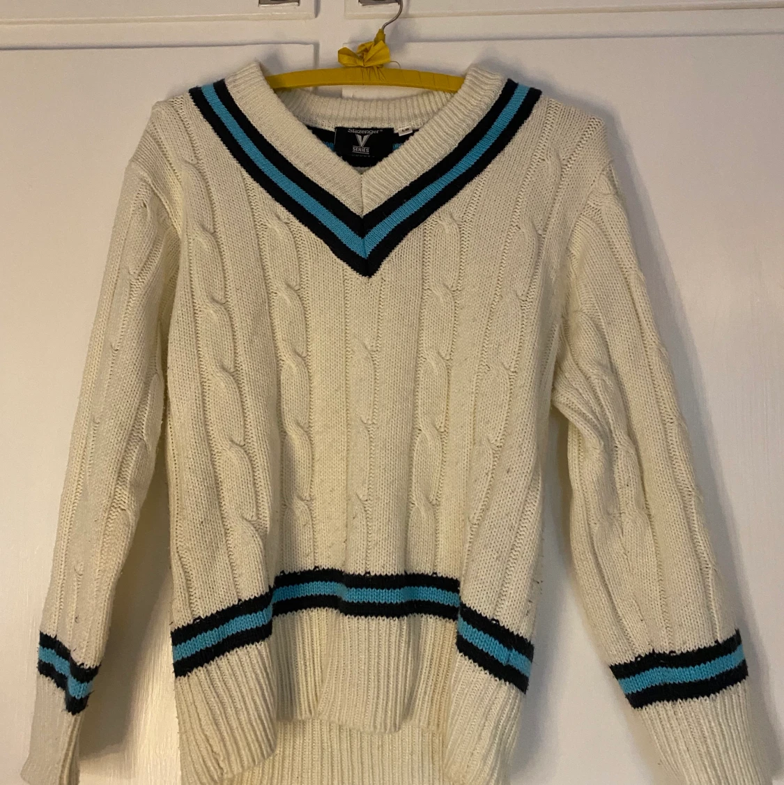 Stickad v-ringad tröja 🥺😍 - 90