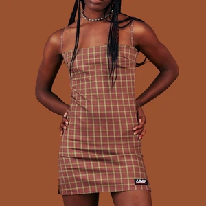 UNIF klänning - bara använd en gång! säljer pga passar inte