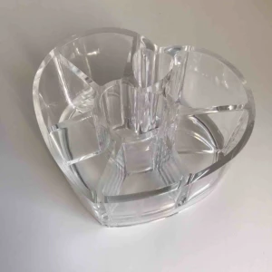  - En hjärtformad plastbehållare köpt på primark i London💖💘💗