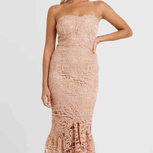  - Finaste klänningen från Missguided, storlek 36, 500kr inklusive frakt! 