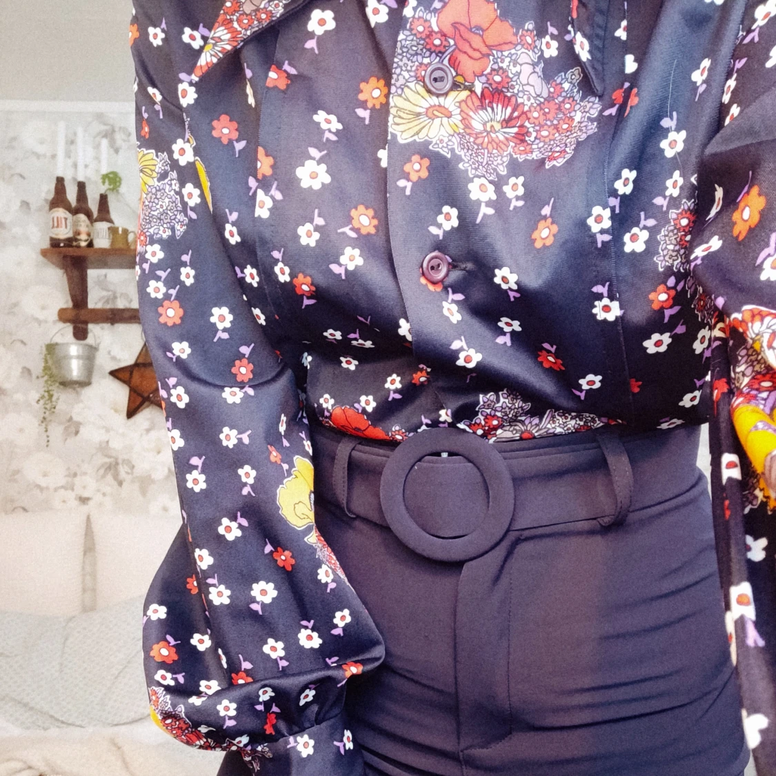 Retro skjorta med blommor - 91