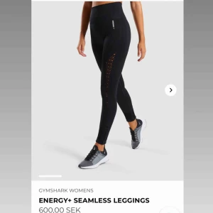  - Fick dom i julklapp 2019 men dom är helt oanvända!  men har körts i tvättmaskinen 1 gång!  Storlek: XS ( jag är 159 cm lång och dom satt bra i längden!, och dom har mycket stretch)  (Köpta för nypris, 600 kr) 