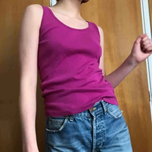  - Linne med tjocka band. Frakten är inräknad i priset! 