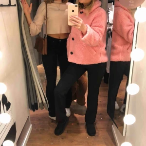  - Säljer denna super fina jacka!!💞💞priset går att diskuteras 